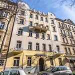 Slavikova Residence