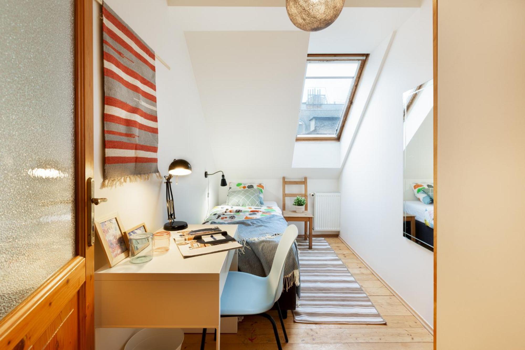 Apartment Slavikova Prag